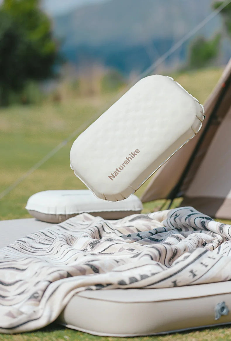 Naturehike Feather Bone 2-in-1 Inflatable Pillow OrraWild