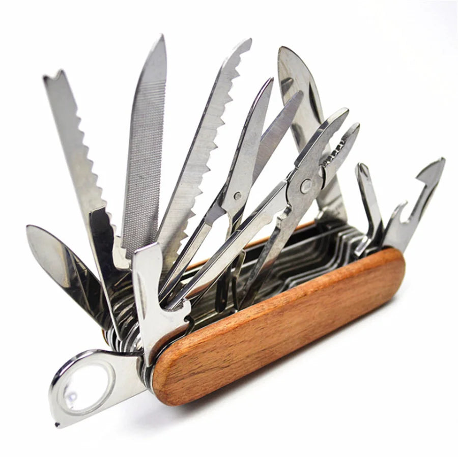17-in-1 Folding Multitool OrraWild
