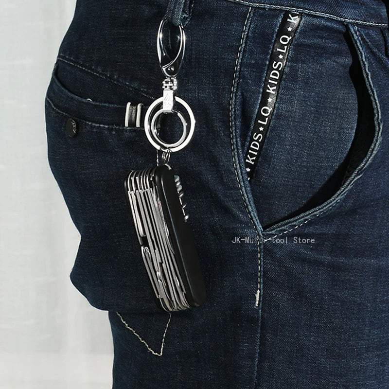 17-in-1 Folding Multitool OrraWild